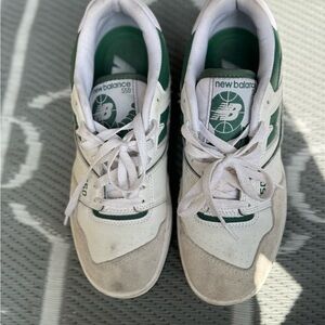 New Balance 550 trainers